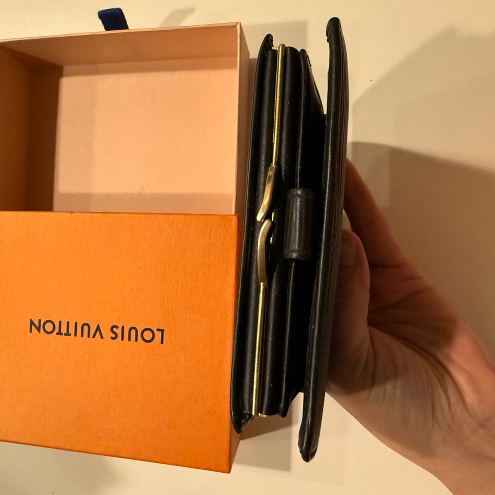 Louis Vuitton Black Epi Wallet With Box!!! - Picture 7 of 10